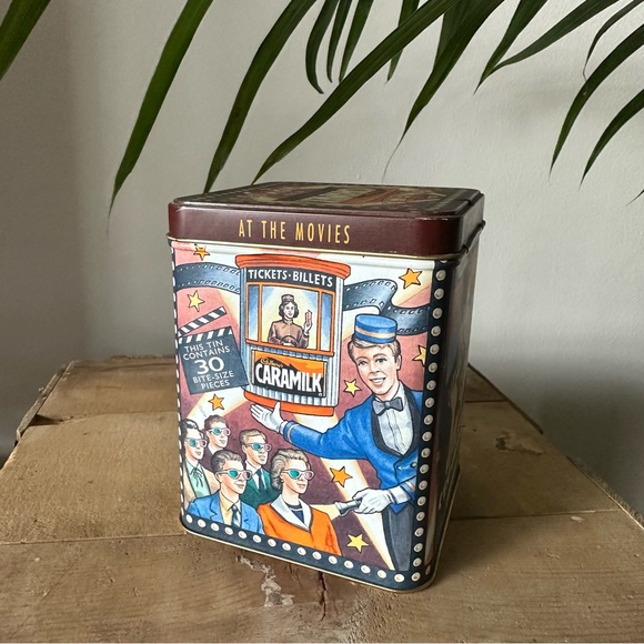 3 for $20 ✨ Cadbury Caramilk At The Movies Collector Hinged Tin. French/English. - Picture 2 of 5